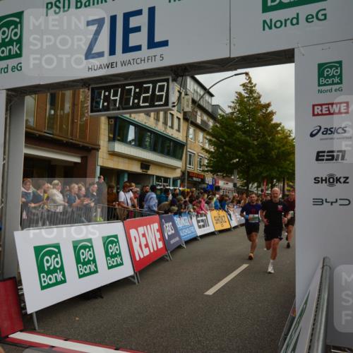 20.09.2026 - PSD Bank Halbmarathon LAZAROV Photography http://msf.ph/oto/10551224 20.09.2026 11:47:29 Ziel 1234, 2462, 2583, 2859, 3562, 4481, 4655 meine-sportfotos.de