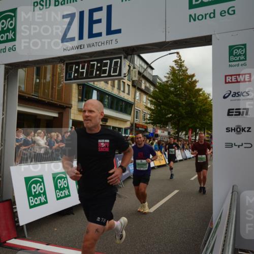 20.09.2026 - PSD Bank Halbmarathon LAZAROV Photography http://msf.ph/oto/10551230 20.09.2026 11:47:30 Ziel 1234, 2074, 2462, 2583, 2859, 3562, 4481, 4655 meine-sportfotos.de