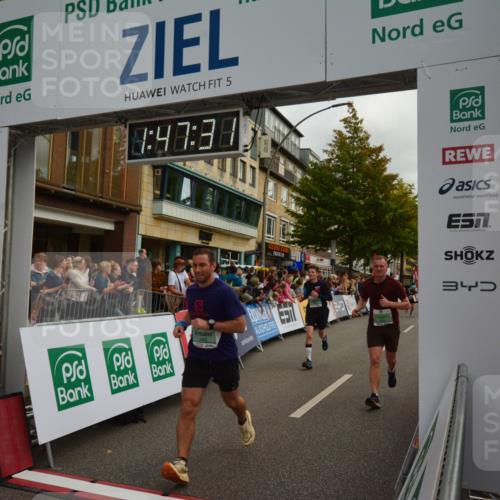 20.09.2026 - PSD Bank Halbmarathon LAZAROV Photography http://msf.ph/oto/10551233 20.09.2026 11:47:30 Ziel 1234, 2074, 2462, 2583, 2859, 3562, 4481, 4655 meine-sportfotos.de