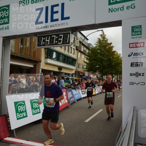 20.09.2026 - PSD Bank Halbmarathon LAZAROV Photography http://msf.ph/oto/10551234 20.09.2026 11:47:31 Ziel 1234, 2074, 2462, 2583, 2859, 3562, 3914, 4481, 4655 meine-sportfotos.de