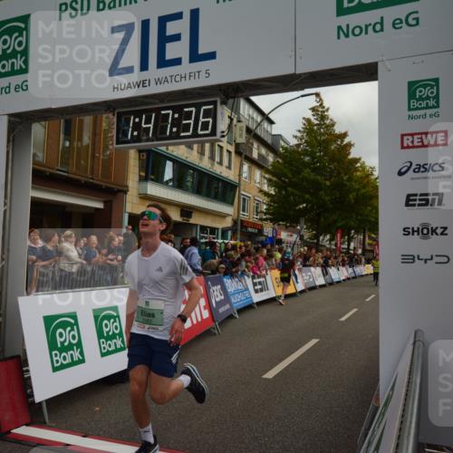 20.09.2026 - PSD Bank Halbmarathon LAZAROV Photography http://msf.ph/oto/10551243 20.09.2026 11:47:35 Ziel 1234, 1661, 2074, 2462, 2583, 2859, 3562, 3914, 4481, 4662 meine-sportfotos.de