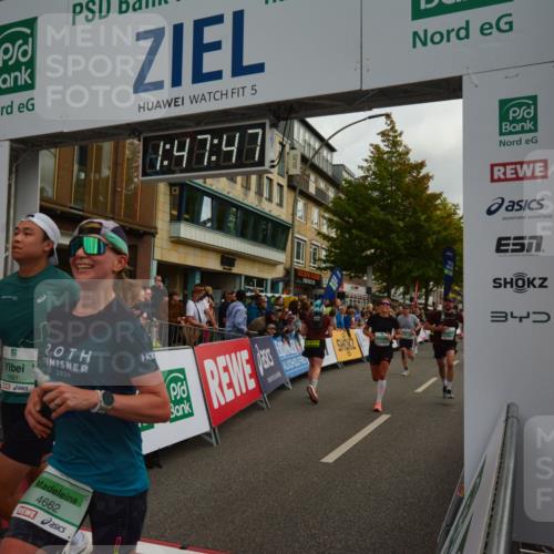 20.09.2026 - PSD Bank Halbmarathon LAZAROV Photography http://msf.ph/oto/10551261 20.09.2026 11:47:46 Ziel 1661, 1712, 1897, 2074, 2177, 2828, 2836, 2859, 3239, 3330, 3504, 3586, 3914, 4226, 4248, 4262, 4622, 4662 meine-sportfotos.de