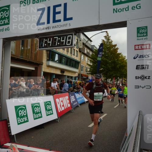 20.09.2026 - PSD Bank Halbmarathon LAZAROV Photography http://msf.ph/oto/10551268 20.09.2026 11:47:48 Ziel 1661, 1712, 1897, 2074, 2177, 2828, 2836, 3239, 3330, 3504, 3586, 3914, 4226, 4248, 4262, 4622, 4662 meine-sportfotos.de