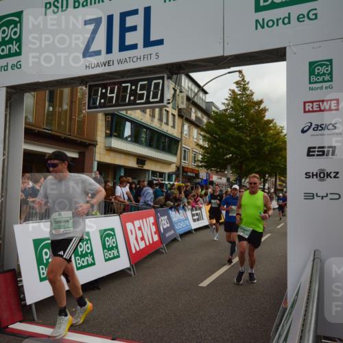 20.09.2026 - PSD Bank Halbmarathon LAZAROV Photography http://msf.ph/oto/10551273 20.09.2026 11:47:49 Ziel 1661, 1712, 1897, 2177, 2828, 2836, 3239, 3330, 3504, 3586, 3914, 4226, 4248, 4262, 4622, 4662 meine-sportfotos.de
