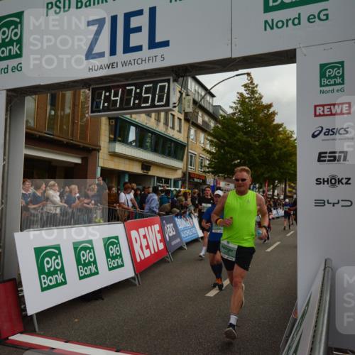 20.09.2026 - PSD Bank Halbmarathon LAZAROV Photography http://msf.ph/oto/10551276 20.09.2026 11:47:50 Ziel 1661, 1712, 1897, 2177, 2451, 2828, 2836, 3239, 3330, 3504, 3586, 4117, 4226, 4248, 4262, 4622, 4662 meine-sportfotos.de
