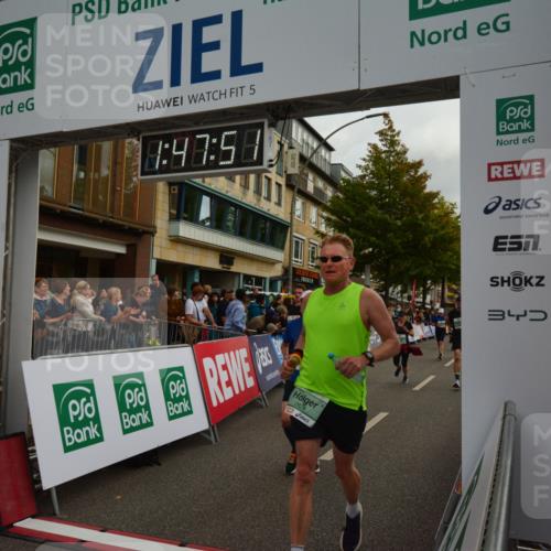 20.09.2026 - PSD Bank Halbmarathon LAZAROV Photography http://msf.ph/oto/10551278 20.09.2026 11:47:50 Ziel 1661, 1712, 1897, 2177, 2451, 2828, 2836, 3239, 3330, 3504, 3586, 4117, 4226, 4248, 4262, 4622, 4662 meine-sportfotos.de