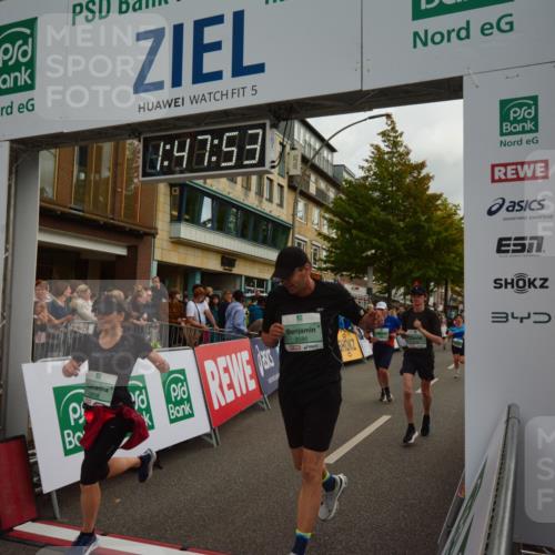 20.09.2026 - PSD Bank Halbmarathon LAZAROV Photography http://msf.ph/oto/10551287 20.09.2026 11:47:53 Ziel 1712, 1897, 2177, 2451, 2707, 2828, 2836, 3239, 3330, 3504, 3586, 4117, 4226, 4248, 4262, 4622 meine-sportfotos.de