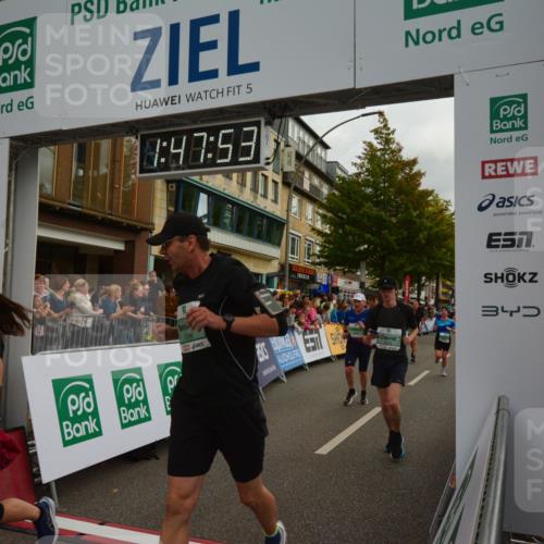 20.09.2026 - PSD Bank Halbmarathon LAZAROV Photography http://msf.ph/oto/10551289 20.09.2026 11:47:53 Ziel 1712, 1897, 2177, 2451, 2707, 2828, 2836, 3239, 3330, 3504, 3586, 4117, 4226, 4248, 4262, 4622 meine-sportfotos.de