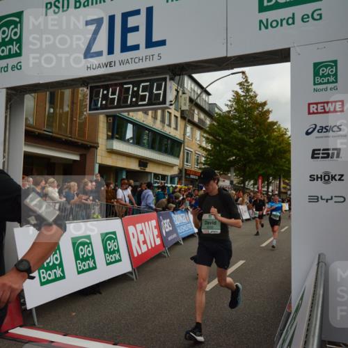 20.09.2026 - PSD Bank Halbmarathon LAZAROV Photography http://msf.ph/oto/10551292 20.09.2026 11:47:53 Ziel 1712, 1897, 2177, 2451, 2707, 2828, 2836, 3239, 3330, 3504, 3586, 4117, 4226, 4248, 4262, 4622 meine-sportfotos.de