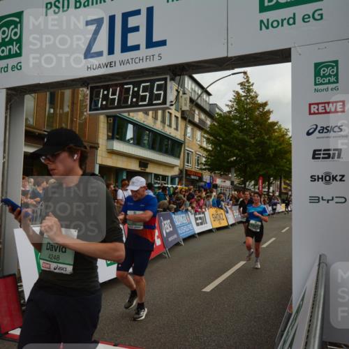 20.09.2026 - PSD Bank Halbmarathon LAZAROV Photography http://msf.ph/oto/10551297 20.09.2026 11:47:54 Ziel 1712, 1897, 2177, 2451, 2707, 2828, 2836, 3239, 3330, 3504, 3586, 4117, 4226, 4248, 4262, 4622 meine-sportfotos.de