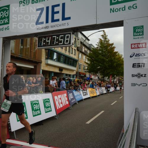 20.09.2026 - PSD Bank Halbmarathon LAZAROV Photography http://msf.ph/oto/10551306 20.09.2026 11:47:57 Ziel 1440, 1897, 2177, 2309, 2451, 2674, 2707, 2836, 3330, 3504, 3586, 4117, 4226, 4248, 4622 meine-sportfotos.de
