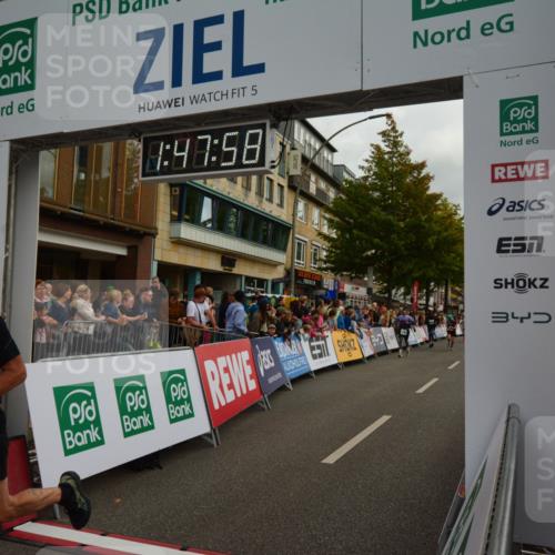 20.09.2026 - PSD Bank Halbmarathon LAZAROV Photography http://msf.ph/oto/10551307 20.09.2026 11:47:57 Ziel 1440, 1897, 2177, 2309, 2451, 2674, 2707, 2836, 3330, 3504, 3586, 4117, 4226, 4248, 4622 meine-sportfotos.de