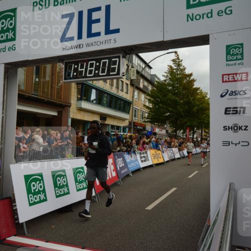 20.09.2026 - PSD Bank Halbmarathon LAZAROV Photography http://msf.ph/oto/10551314 20.09.2026 11:48:03 Ziel 1440, 2309, 2451, 2674, 2707, 3089, 4117, 4226, 4739 meine-sportfotos.de