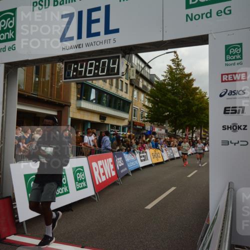 20.09.2026 - PSD Bank Halbmarathon LAZAROV Photography http://msf.ph/oto/10551315 20.09.2026 11:48:03 Ziel 1440, 2309, 2451, 2674, 2707, 3089, 4117, 4226, 4739 meine-sportfotos.de