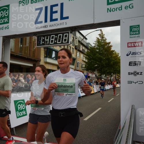 20.09.2026 - PSD Bank Halbmarathon LAZAROV Photography http://msf.ph/oto/10551322 20.09.2026 11:48:07 Ziel 1440, 2309, 2451, 2674, 2707, 3089, 4117, 4739 meine-sportfotos.de