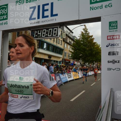 20.09.2026 - PSD Bank Halbmarathon LAZAROV Photography http://msf.ph/oto/10551323 20.09.2026 11:48:07 Ziel 1440, 2309, 2451, 2674, 2707, 3089, 4117, 4739 meine-sportfotos.de