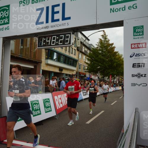 20.09.2026 - PSD Bank Halbmarathon LAZAROV Photography http://msf.ph/oto/10551337 20.09.2026 11:48:22 Ziel 1123, 2204, 3005, 3920, 4144, 4253, 4311, 4526 meine-sportfotos.de