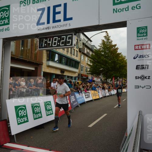 20.09.2026 - PSD Bank Halbmarathon LAZAROV Photography http://msf.ph/oto/10551348 20.09.2026 11:48:24 Ziel 1123, 2204, 3005, 3920, 4144, 4253, 4311, 4526, 4585 meine-sportfotos.de
