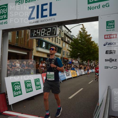 20.09.2026 - PSD Bank Halbmarathon LAZAROV Photography http://msf.ph/oto/10551354 20.09.2026 11:48:27 Ziel 1123, 2204, 3005, 3920, 4144, 4253, 4311, 4526, 4585 meine-sportfotos.de