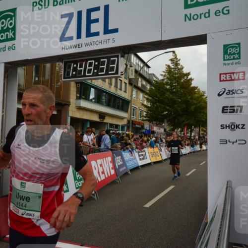 20.09.2026 - PSD Bank Halbmarathon LAZAROV Photography http://msf.ph/oto/10551369 20.09.2026 11:48:32 Ziel 2204, 2311, 2552, 2571, 3635, 3920, 4144, 4253, 4585 meine-sportfotos.de
