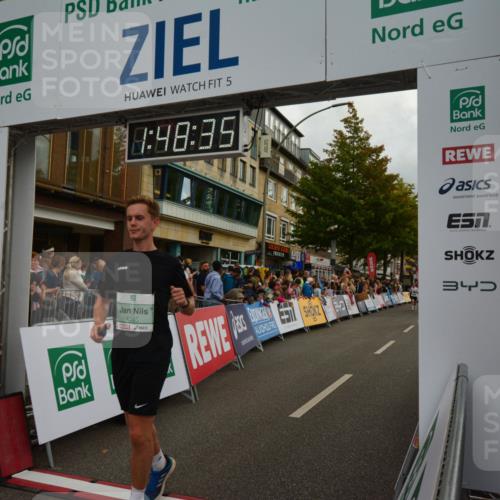 20.09.2026 - PSD Bank Halbmarathon LAZAROV Photography http://msf.ph/oto/10551373 20.09.2026 11:48:35 Ziel 2311, 2552, 2571, 3635, 3761, 3920, 4144, 4253, 4585 meine-sportfotos.de