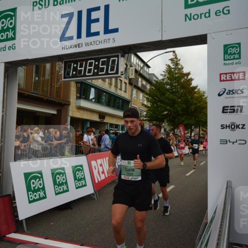 20.09.2026 - PSD Bank Halbmarathon LAZAROV Photography http://msf.ph/oto/10551391 20.09.2026 11:48:49 Ziel 1464, 1559, 2311, 2571, 3298, 3635, 3761, 3797, 4627 meine-sportfotos.de
