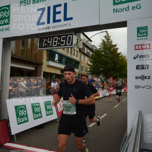 20.09.2026 - PSD Bank Halbmarathon LAZAROV Photography http://msf.ph/oto/10551392 20.09.2026 11:48:49 Ziel 1464, 1559, 2311, 2571, 3298, 3635, 3761, 3797, 4627 meine-sportfotos.de