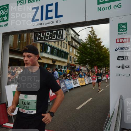 20.09.2026 - PSD Bank Halbmarathon LAZAROV Photography http://msf.ph/oto/10551395 20.09.2026 11:48:50 Ziel 1464, 1559, 3298, 3635, 3761, 3797, 4627 meine-sportfotos.de