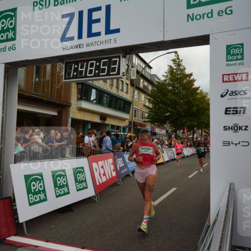 20.09.2026 - PSD Bank Halbmarathon LAZAROV Photography http://msf.ph/oto/10551402 20.09.2026 11:48:53 Ziel 1464, 1559, 3298, 3797, 4627 meine-sportfotos.de