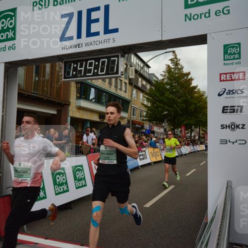 20.09.2026 - PSD Bank Halbmarathon LAZAROV Photography http://msf.ph/oto/10551419 20.09.2026 11:49:06 Ziel 1845, 2420, 2799, 4150, 4154, 4208, 4686, 4756 meine-sportfotos.de