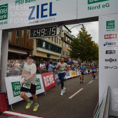 20.09.2026 - PSD Bank Halbmarathon LAZAROV Photography http://msf.ph/oto/10551434 20.09.2026 11:49:14 Ziel 1224, 1577, 2420, 3750, 4150, 4154, 4208, 4685, 4686, 4756 meine-sportfotos.de