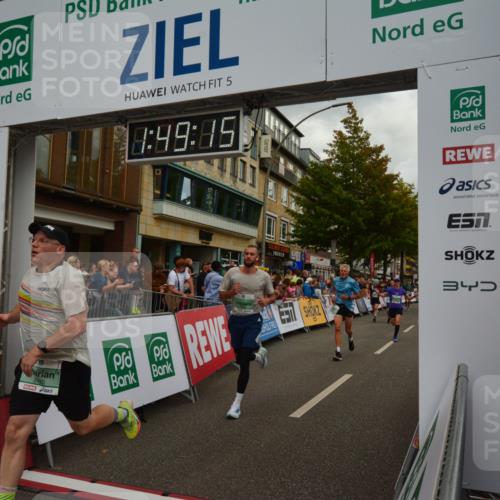 20.09.2026 - PSD Bank Halbmarathon LAZAROV Photography http://msf.ph/oto/10551435 20.09.2026 11:49:14 Ziel 1224, 1577, 2420, 3750, 4150, 4154, 4208, 4685, 4686, 4756 meine-sportfotos.de