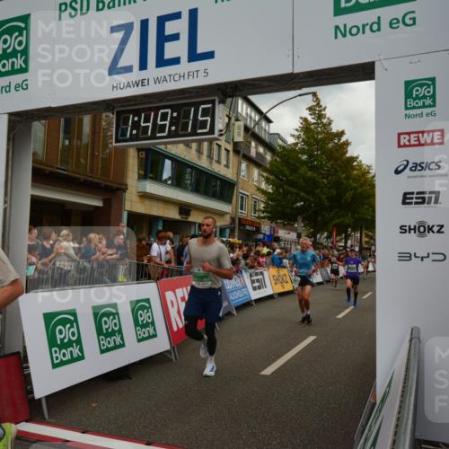 20.09.2026 - PSD Bank Halbmarathon LAZAROV Photography http://msf.ph/oto/10551436 20.09.2026 11:49:15 Ziel 1224, 1577, 2420, 3750, 4150, 4154, 4208, 4685, 4686 meine-sportfotos.de