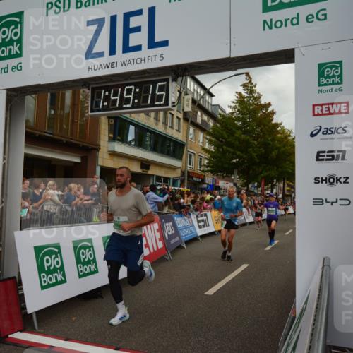 20.09.2026 - PSD Bank Halbmarathon LAZAROV Photography http://msf.ph/oto/10551438 20.09.2026 11:49:15 Ziel 1224, 1577, 2420, 3750, 4150, 4154, 4208, 4685, 4686 meine-sportfotos.de