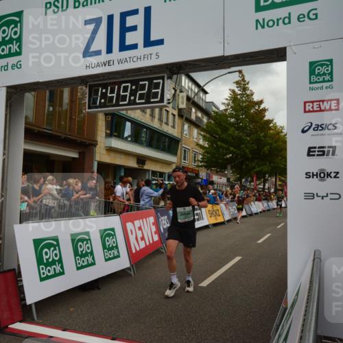 20.09.2026 - PSD Bank Halbmarathon LAZAROV Photography http://msf.ph/oto/10551459 20.09.2026 11:49:22 Ziel 1224, 1233, 1577, 2330, 2344, 3750, 4150, 4208, 4685 meine-sportfotos.de