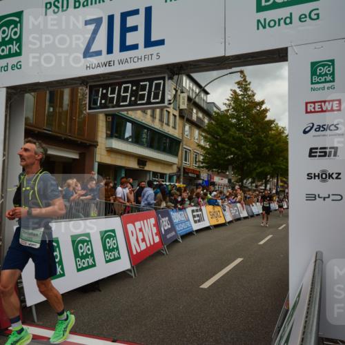 20.09.2026 - PSD Bank Halbmarathon LAZAROV Photography http://msf.ph/oto/10551473 20.09.2026 11:49:30 Ziel 1025, 1233, 1248, 1720, 2255, 2330, 2344, 3214, 3355 meine-sportfotos.de