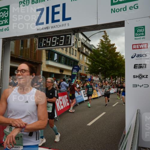 20.09.2026 - PSD Bank Halbmarathon LAZAROV Photography http://msf.ph/oto/10551486 20.09.2026 11:49:37 Ziel 1025, 1248, 1720, 2255, 2330, 3214, 3355, 3614, 4612 meine-sportfotos.de
