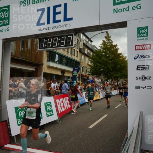 20.09.2026 - PSD Bank Halbmarathon LAZAROV Photography http://msf.ph/oto/10551487 20.09.2026 11:49:37 Ziel 1025, 1248, 1720, 2255, 2330, 3214, 3355, 3614, 4612 meine-sportfotos.de