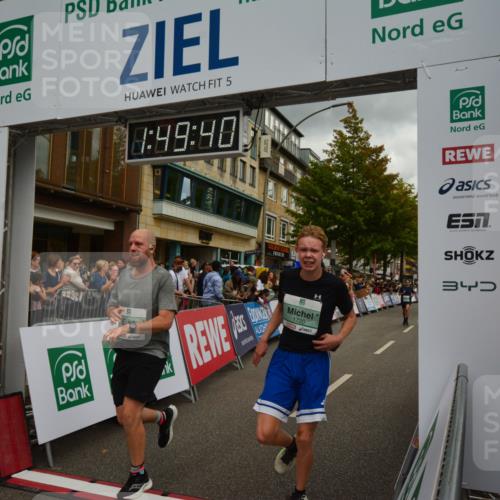 20.09.2026 - PSD Bank Halbmarathon LAZAROV Photography http://msf.ph/oto/10551493 20.09.2026 11:49:39 Ziel 1025, 1248, 1416, 1720, 2255, 2330, 3214, 3355, 3614, 4612 meine-sportfotos.de