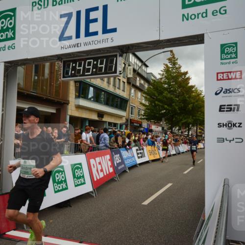 20.09.2026 - PSD Bank Halbmarathon LAZAROV Photography http://msf.ph/oto/10551498 20.09.2026 11:49:40 Ziel 1025, 1248, 1416, 1720, 2255, 3214, 3355, 3614, 4612 meine-sportfotos.de