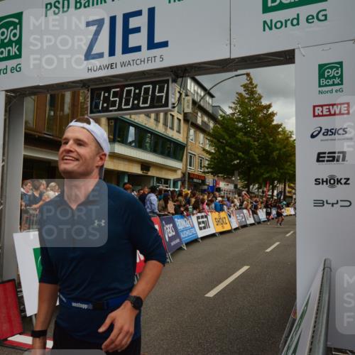 20.09.2026 - PSD Bank Halbmarathon LAZAROV Photography http://msf.ph/oto/10551534 20.09.2026 11:50:04 Ziel 1048, 1236, 1241, 1602, 1604, 1774, 1814, 2890, 2962, 3382, 4104, 4498, 4605 meine-sportfotos.de