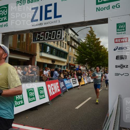 20.09.2026 - PSD Bank Halbmarathon LAZAROV Photography http://msf.ph/oto/10551538 20.09.2026 11:50:08 Ziel 1048, 1236, 1241, 1309, 1537, 1602, 1604, 1774, 1814, 1983, 2890, 3083, 3382, 4104, 4498, 4605 meine-sportfotos.de