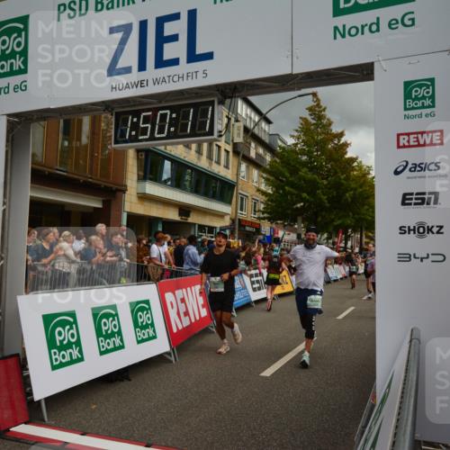 20.09.2026 - PSD Bank Halbmarathon LAZAROV Photography http://msf.ph/oto/10551548 20.09.2026 11:50:10 Ziel 1048, 1236, 1309, 1537, 1602, 1604, 1774, 1814, 1983, 2371, 2890, 3083, 3382, 3576, 4104, 4498 meine-sportfotos.de