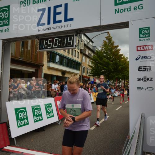 20.09.2026 - PSD Bank Halbmarathon LAZAROV Photography http://msf.ph/oto/10551558 20.09.2026 11:50:13 Ziel 1236, 1309, 1537, 1602, 1604, 1774, 1814, 1983, 2371, 2890, 3083, 3382, 3513, 3576, 4104, 4498, 4660 meine-sportfotos.de