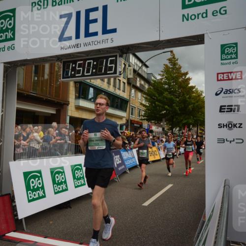 20.09.2026 - PSD Bank Halbmarathon LAZAROV Photography http://msf.ph/oto/10551563 20.09.2026 11:50:14 Ziel 1236, 1309, 1537, 1602, 1604, 1774, 1814, 1983, 2371, 2890, 3083, 3382, 3513, 3576, 4104, 4498, 4660 meine-sportfotos.de