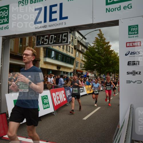 20.09.2026 - PSD Bank Halbmarathon LAZAROV Photography http://msf.ph/oto/10551565 20.09.2026 11:50:14 Ziel 1236, 1309, 1537, 1602, 1604, 1774, 1814, 1983, 2371, 2890, 3083, 3382, 3513, 3576, 4104, 4498, 4660 meine-sportfotos.de