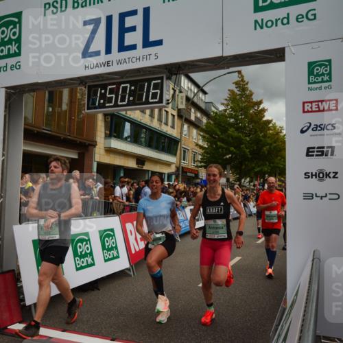 20.09.2026 - PSD Bank Halbmarathon LAZAROV Photography http://msf.ph/oto/10551570 20.09.2026 11:50:15 Ziel 1236, 1309, 1537, 1602, 1604, 1814, 1983, 2371, 2627, 2890, 3083, 3382, 3513, 3576, 4104, 4498, 4660 meine-sportfotos.de