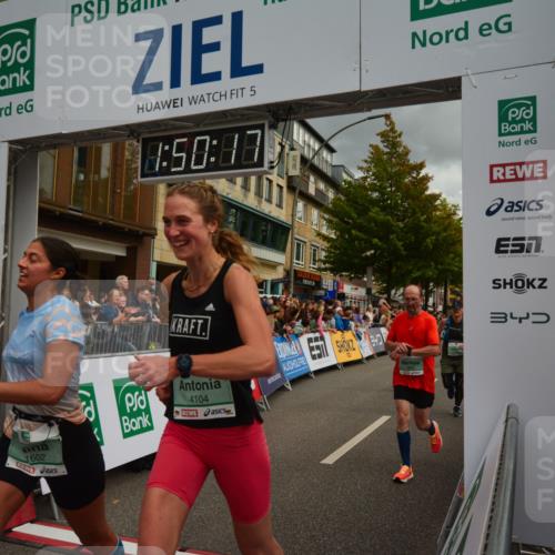 20.09.2026 - PSD Bank Halbmarathon LAZAROV Photography http://msf.ph/oto/10551573 20.09.2026 11:50:16 Ziel 1236, 1309, 1537, 1602, 1604, 1814, 1902, 1983, 2371, 2627, 3083, 3382, 3513, 3576, 4104, 4498, 4660 meine-sportfotos.de