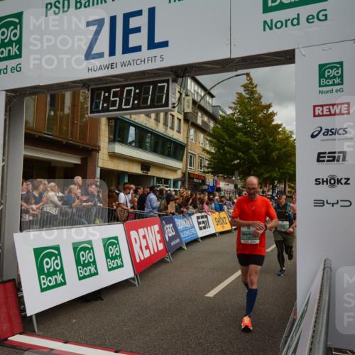 20.09.2026 - PSD Bank Halbmarathon LAZAROV Photography http://msf.ph/oto/10551575 20.09.2026 11:50:16 Ziel 1236, 1309, 1537, 1602, 1604, 1814, 1902, 1983, 2371, 2627, 3083, 3382, 3513, 3576, 4104, 4498, 4660 meine-sportfotos.de