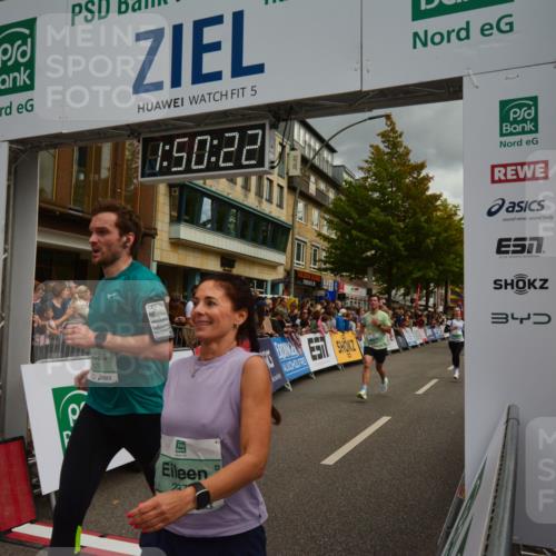 20.09.2026 - PSD Bank Halbmarathon LAZAROV Photography http://msf.ph/oto/10551593 20.09.2026 11:50:22 Ziel 1309, 1537, 1602, 1814, 1902, 1983, 2258, 2371, 2627, 3083, 3513, 3576, 3961, 4104, 4660 meine-sportfotos.de